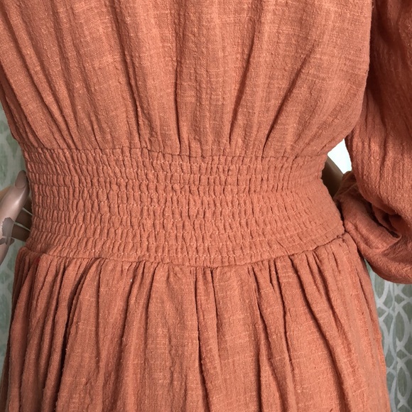 Peach Dress - Picture 14 of 15